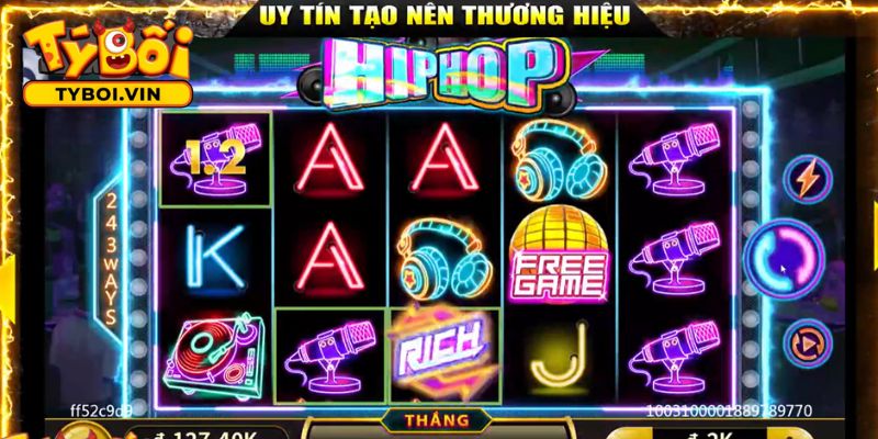 Quay hũ để nhận tiền thưởng như lũ